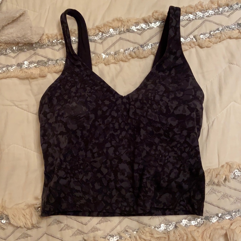 lululemon align tank!! perf condition size 2
